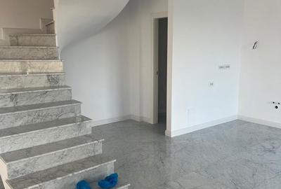 Casă cu 5 camere cu Teren 208 Mp în Central - 3