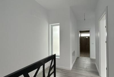 Duplex cu 5 camere cu Canalizare în Ghiroda - 15