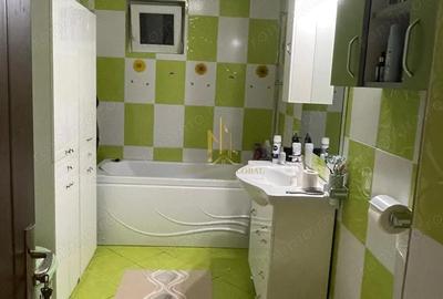 Apartament cu 2 camere decomandat în Obcini