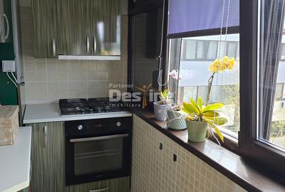 Apartament cu 3 camere decomandat în Est - 11