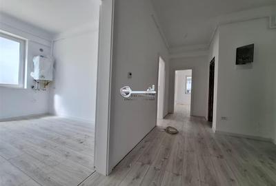 Penthouse cu 3 camere decomandat în Galata - 6