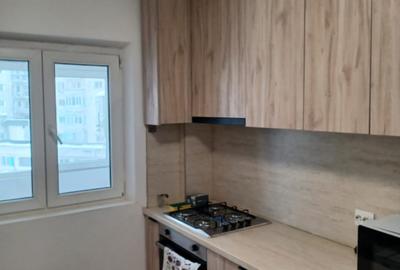 Apartament cu 3 camere decomandat în Crângași - 1