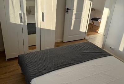 Apartament cu 2 camere decomandat în P-ța Victoriei - 4