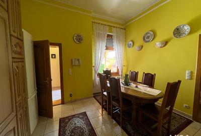 Apartament la casa zona ultracentrala - 1