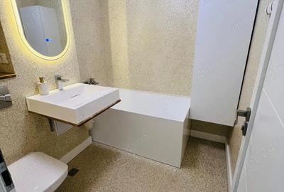 Apartament cu 3 camere decomandat în Nord - 2