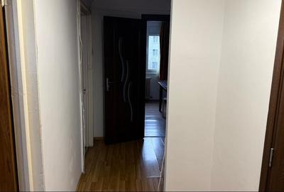 Apartament cu 3 camere decomandat în Titan - 9