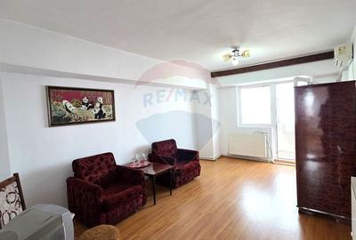 Apartament cu 3 camere decomandat, mobilat în Pod - 4