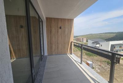 Apartament cu 3 camere decomandat în Păcurari - 12