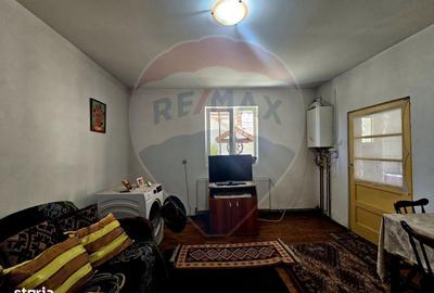 Casă cu 4 camere în Central - 3