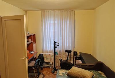 Apartament cu 2 camere nedecomandat în Astra - 3