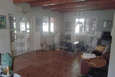 Casa ideala pentru locuit, relaxare sau investi?ie turist - 2