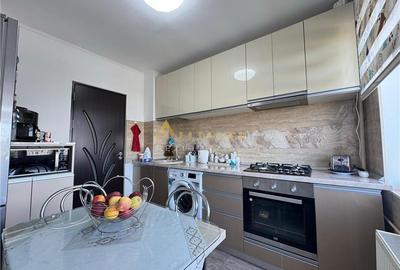 De vanzare apartament 3 camere, situat pe strada Turnul Magurele, intr-un bloc c - 4