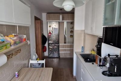 Apartament cu 3 camere semidecomandat în Baba Novac - 3
