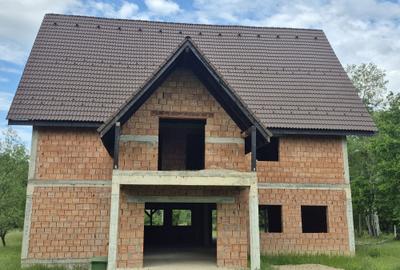 Casă cu 4 camere în Coruia - 2