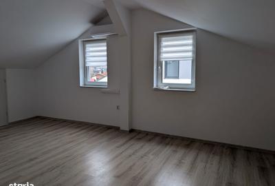 Casă cu 5 camere cu Teren 150 Mp în Iris