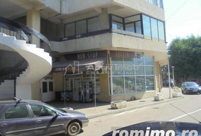 Spatiu Comercial - Cinema Central - Centru - 0 comision - liber - 10