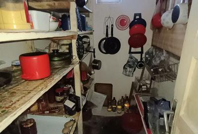 Casă cu 4 camere în Central - 6