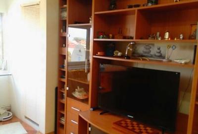 Se vinde apartament cu 3 camere - 3