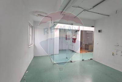 Spatiu comercial 23 mp de inchiriat