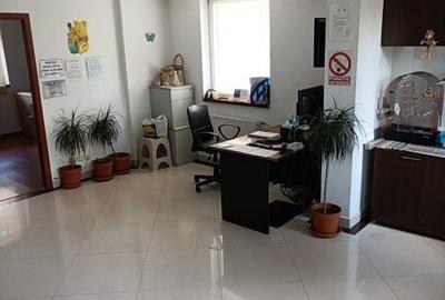 Apartament cu 2 camere semidecomandat, mobilat în Fundeni - 2