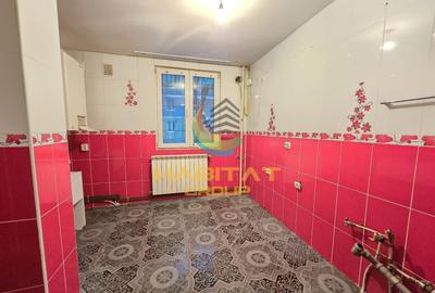 Apartament cu 3 camere decomandat în Brâncoveanu - 3