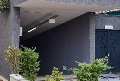 Apartament cu 3 camere semidecomandat în Central - 6