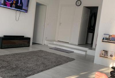 Casă cu Teren 570 Mp în Central - 1