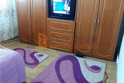 Apartament 3 camere cf 1 decomandat zona Micro 3 - 5