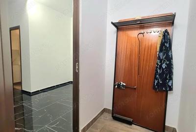 Inchiriez casa in centru [complet renovata] - 2