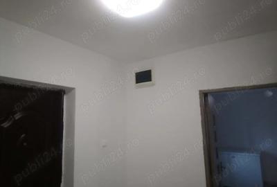 Casă cu 4 camere cu Teren 3000 Mp în Central - 4