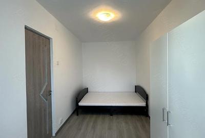 Apartament cu 2 camere decomandat în Vest