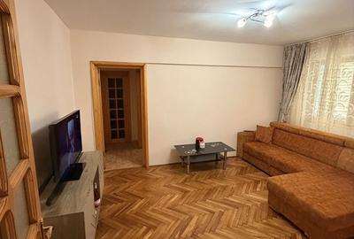Apartament cu 4 camere semidecomandat în Central - 4