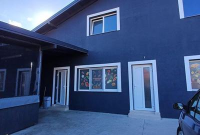 Spațiu comercial, de 280 mp, în Central - 5