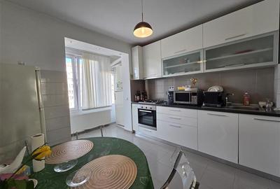 Apartament cu 3 camere semidecomandat, mobilat în Centrul Civic - 7