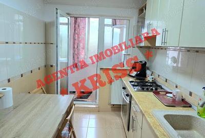 Apartament cu 4 camere decomandat în Central - 12