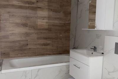 Apartament cu 3 camere în Central - 3