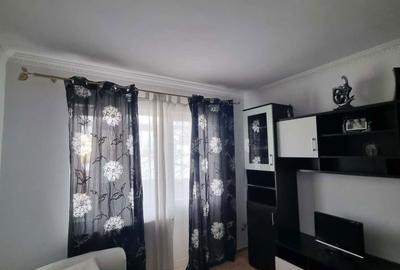 Apartament cu 2 camere semidecomandat în Central - 1