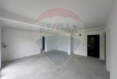 Apartament cu 3 camere decomandat în Cojocna - 1