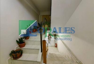 Birou, de 723 mp, în Mehala - 9