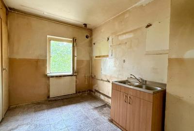 Apartament cu 2 camere semidecomandat în Aradului - 4