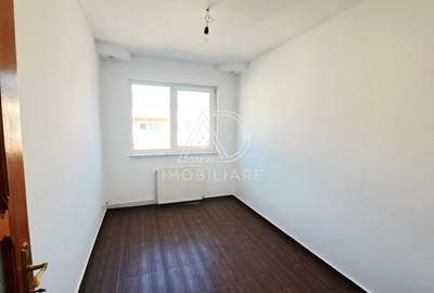 Apartament cu 3 camere decomandat în Est - 6