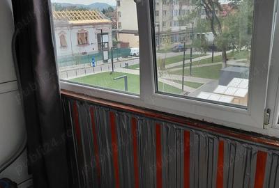 Inchiriez apartament - 5