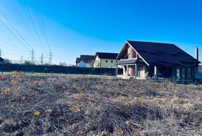 Teren de 1700 mp, în Central - 3