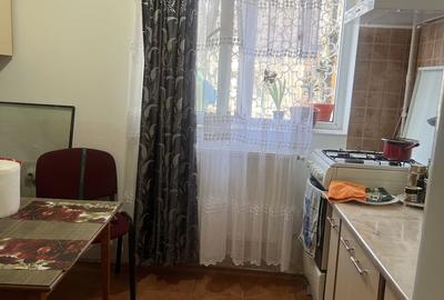 Apartament cu 2 camere semidecomandat în Rahova - 6