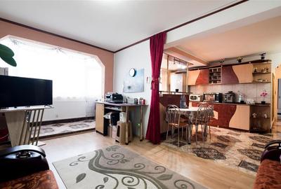 Apartament cu 3 camere semidecomandat în Nufărul - 2