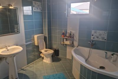 Vila de vanzare Rosu - 15