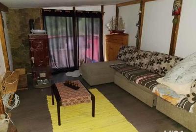 Casă cu 4 camere cu Teren 600 Mp în Nădrag - 1