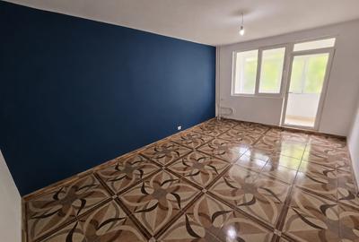 Apartament cu 2 camere decomandat în Vitan