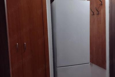 Apartament cu 2 camere nedecomandat în Central