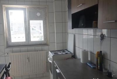 Apartament cu 2 camere decomandat în Titan - 8